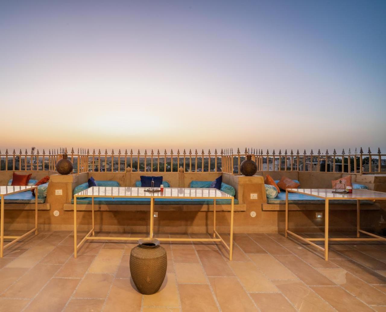 Hotel Heritage Haveli Jaisalmer Bagian luar foto